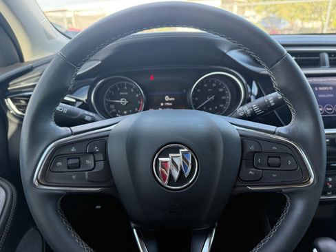 Used 2023 Buick Encore GX Preferred image 25