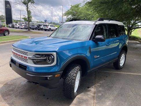 Used 2023 Ford Bronco Sport Heritage Limited AWD/4WD image 5