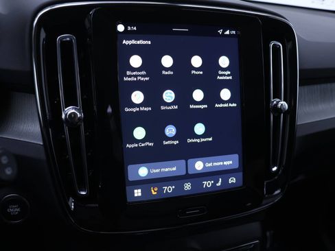 Certified 2026 Volvo XC40 B5 Plus w/ Protection Package Premier image 10