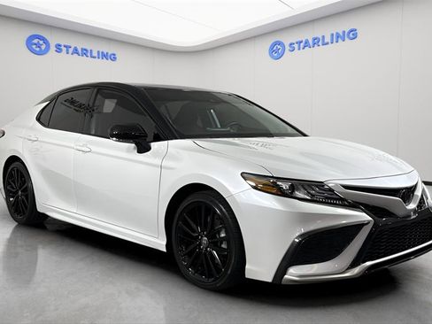 Used 2023 Toyota Camry XSE w/ Navigation Package image 14