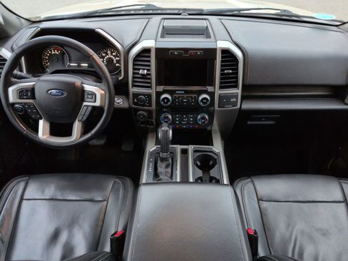 Used 2017 Ford F150 Lariat w/ Equipment Group 501A Mid image 19