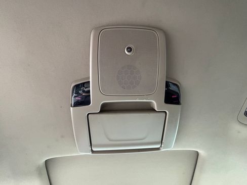 Used 2018 Honda Odyssey Elite image 18