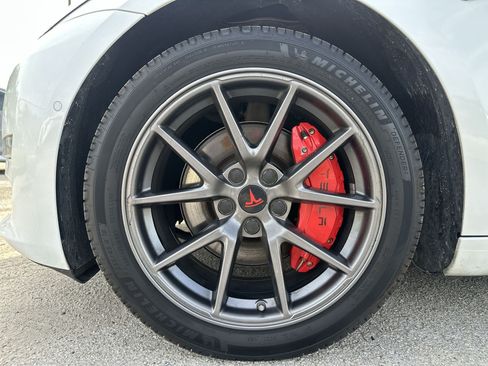 Used 2021 Tesla Model 3 Standard Range Plus RWD image 17