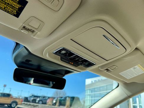 Used 2020 Lincoln Corsair Reserve w/ Equipment Group 201A image 28