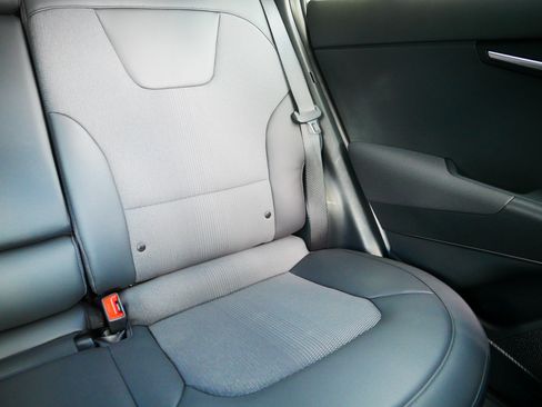 Used 2023 Kia Niro Wind w/ Wind Preserve Package FWD image 14