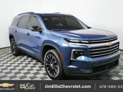 Used 2026 Chevrolet Traverse LT w/ Sun and Wheel Package