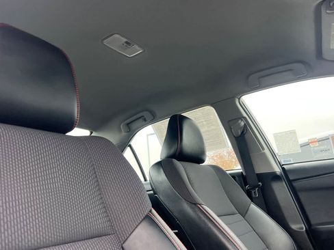 Certified 2016 Toyota Camry SE image 16