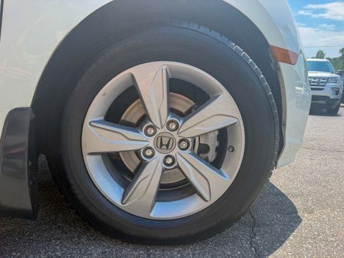 Used 2019 Honda Odyssey EX-L image 21