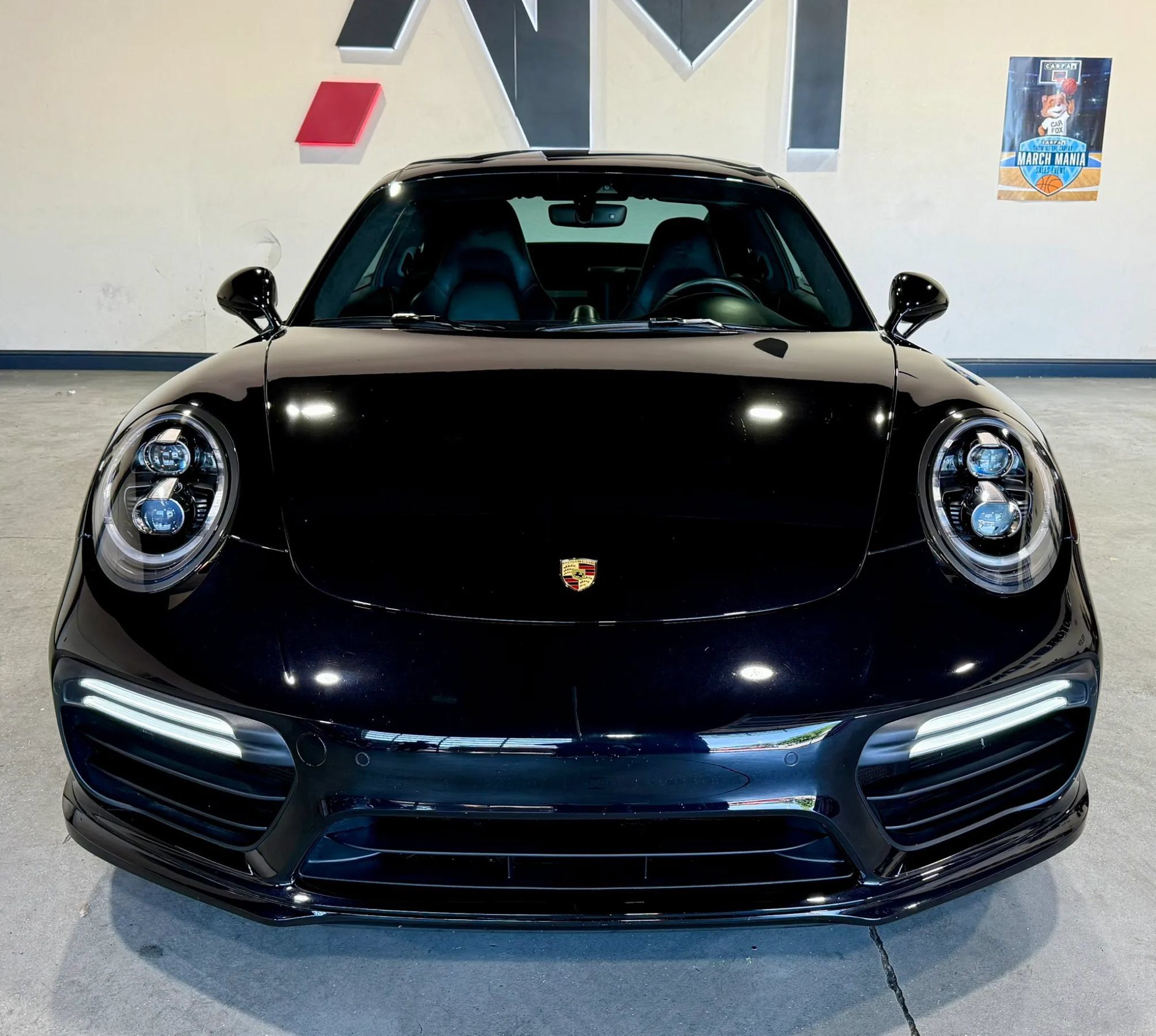 Used 2019 Porsche 911 4 Coupe AWD/4WD image 2