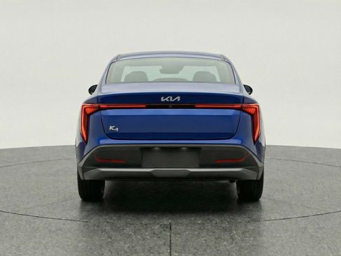 Used 2025 Kia K4 FWD image 6