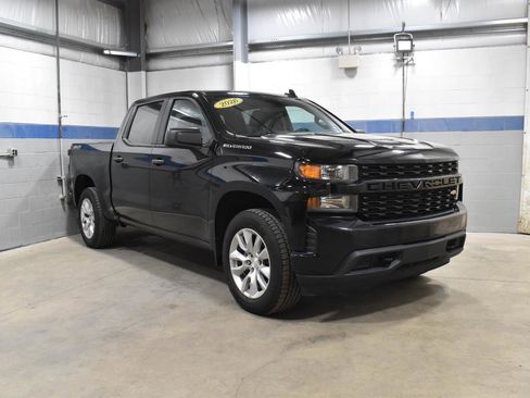 Used 2020 Chevrolet Silverado 1500 Custom w/ Custom Value Package image 26