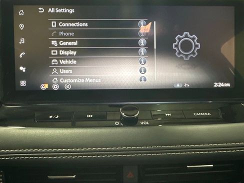 Used 2026 Nissan Rogue Platinum w/ Platinum Premium Package AWD/4WD image 34