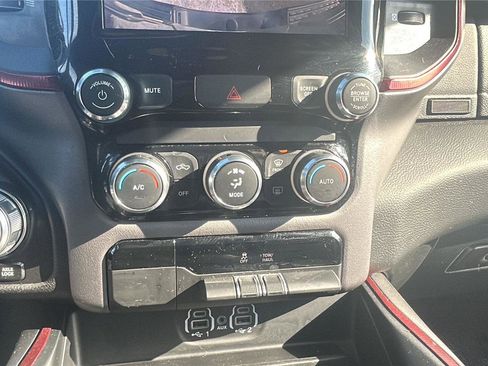 Used 2024 RAM 1500 Rebel image 19