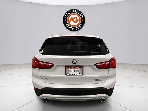 Used 2021 BMW X1 sDrive28i w/ Convenience Package FWD image 4