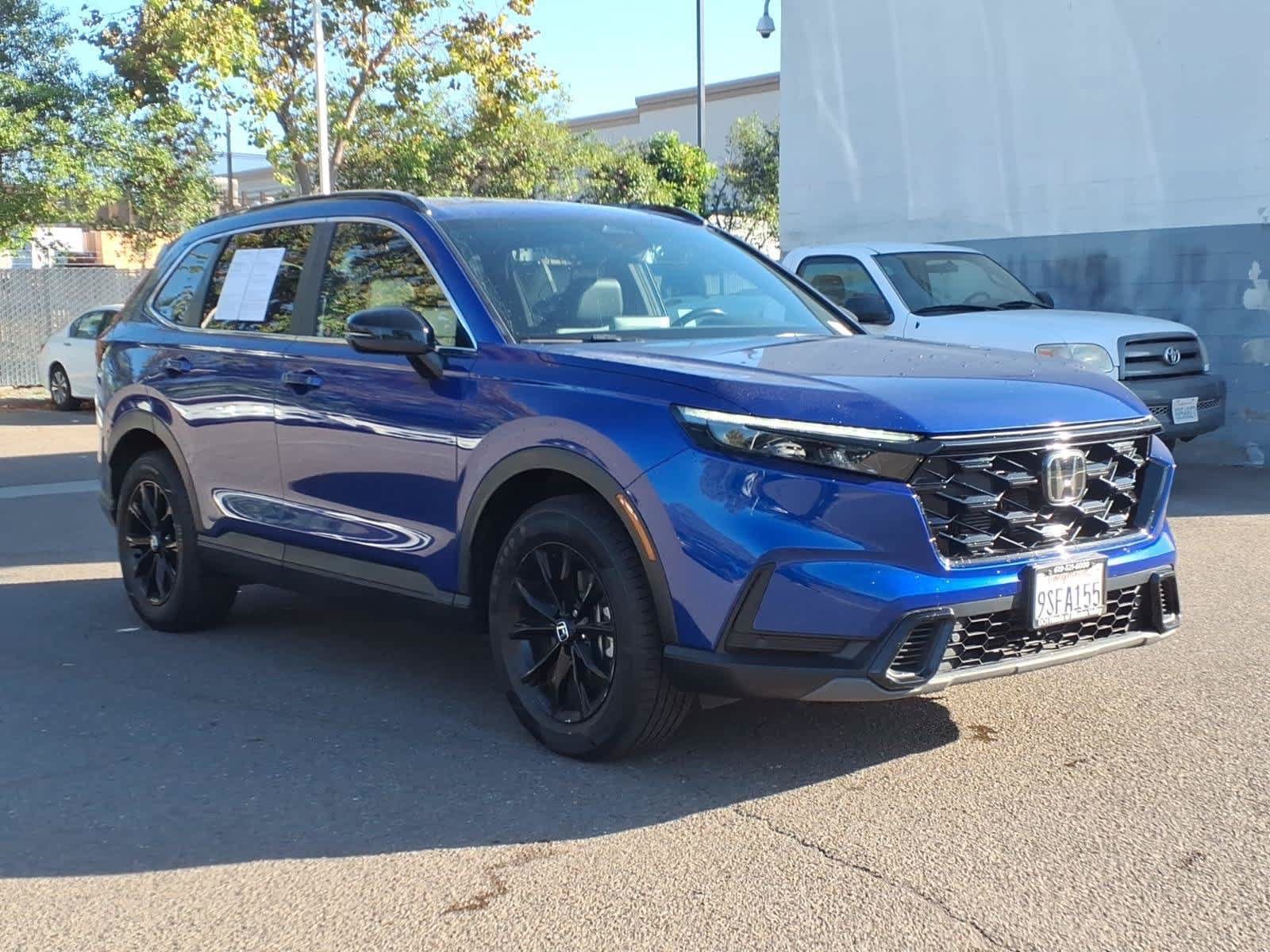 Certified 2025 Honda CR-V Sport-L image 3