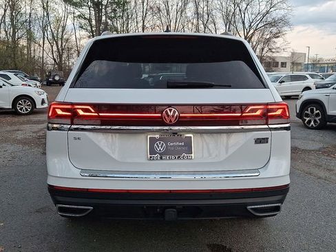 Certified 2024 Volkswagen Atlas SE AWD/4WD image 9