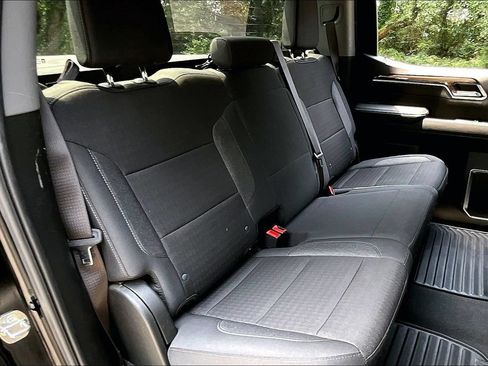 Used 2023 Chevrolet Silverado 1500 LT AWD/4WD image 22
