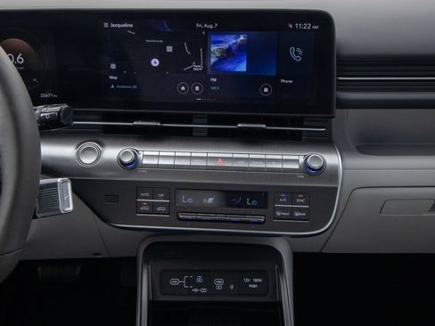 Certified 2025 Hyundai Kona SEL FWD image 22