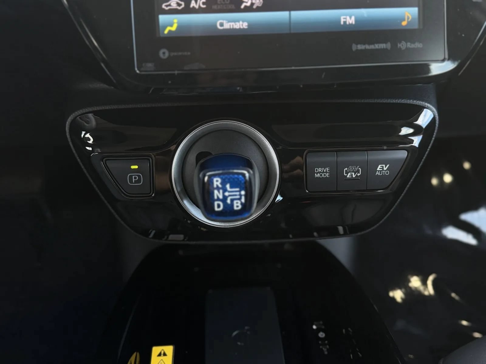 Used 2020 Toyota Prius Prime XLE FWD image 31