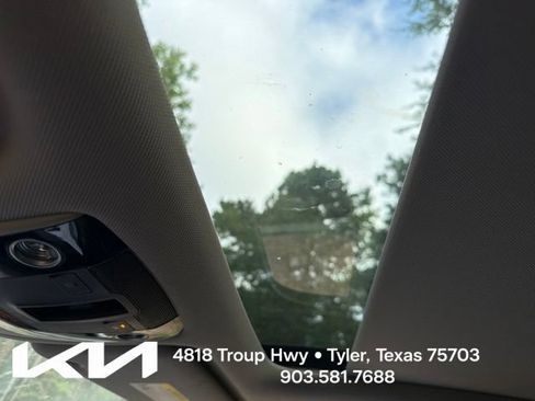 Certified 2023 Kia Sorento SX AWD/4WD image 24