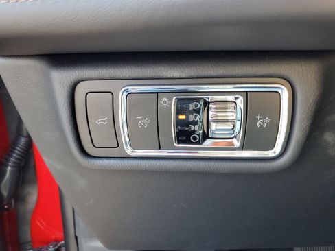 New 2026 Lincoln Aviator AWD image 13
