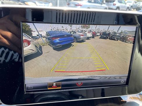 Used 2019 Mercedes-Benz GLC 300 image 21