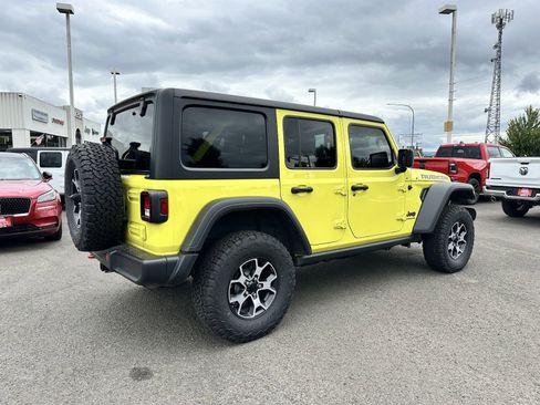 Used 2023 Jeep Wrangler Unlimited Rubicon w/ Cold Weather Group image 7