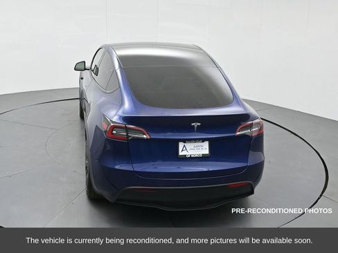 Used 2025 Tesla Model Y Long Range image 57