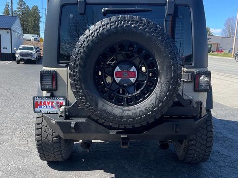 Used 2017 Jeep Wrangler Sport w/ LED Lighting Group image 5