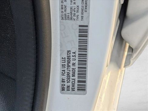 Used 2023 RAM 1500 Laramie AWD/4WD image 14