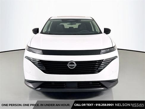 New 2025 Nissan Murano SL image 2