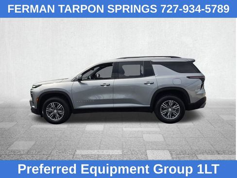 Certified 2025 Chevrolet Traverse LT FWD image 7