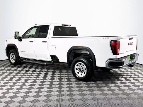 Used 2024 GMC Sierra 2500 Pro w/ Convenience Package image 6