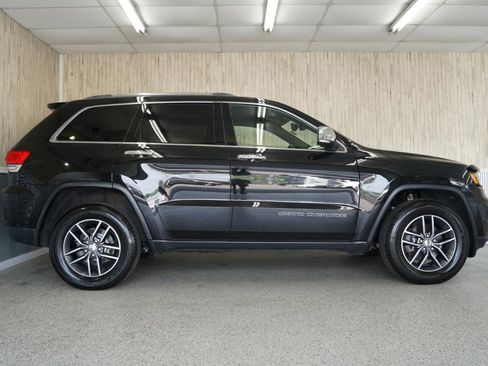 Used 2018 Jeep Grand Cherokee Limited w/ Luxury Group II AWD/4WD image 6