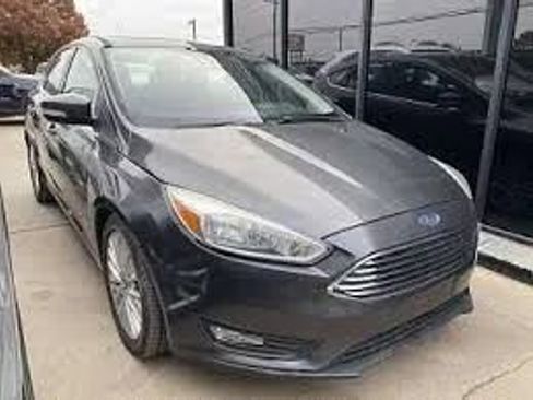 Used 2018 Ford Focus S image 1