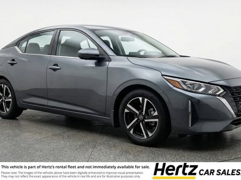 Used 2025 Nissan Sentra SV FWD image 1