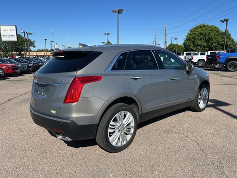 Used 2019 Cadillac XT5 Premium Luxury AWD/4WD image 37