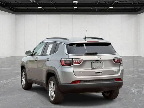 Certified 2022 Jeep Compass Latitude w/ Convenience Group AWD/4WD image 7