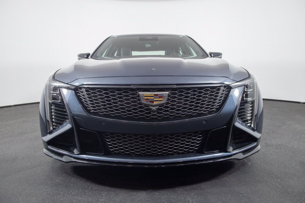 Used 2025 Cadillac CT5 V Blackwing w/ Parking Package RWD image 22