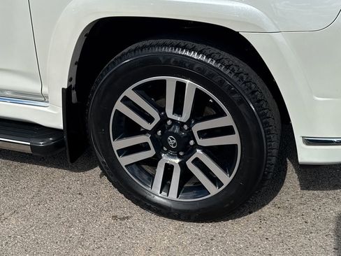 Used 2020 Toyota 4Runner Limited AWD/4WD image 46