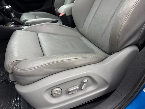 Used 2016 Audi Q3 2.0T Prestige w/ Prestige Package AWD/4WD image 33
