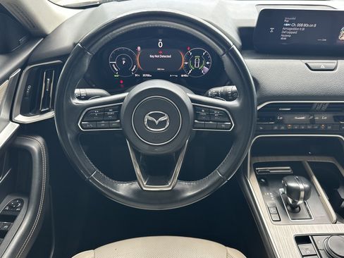 Used 2024 MAZDA CX-90 Plug-In Hybrid w/ Premium Pkg AWD/4WD image 15