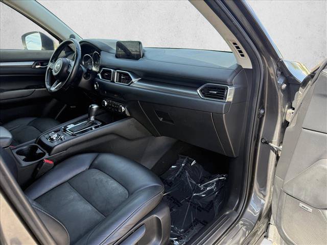 Used 2017 MAZDA CX-5 Touring w/ Preferred Equipment Package FWD image 12