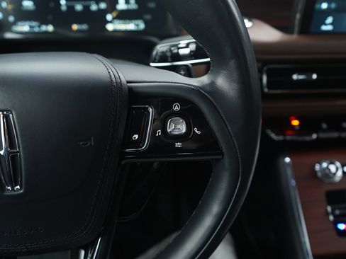 Used 2023 Lincoln Aviator Reserve w/ Equipment Group 201A image 26