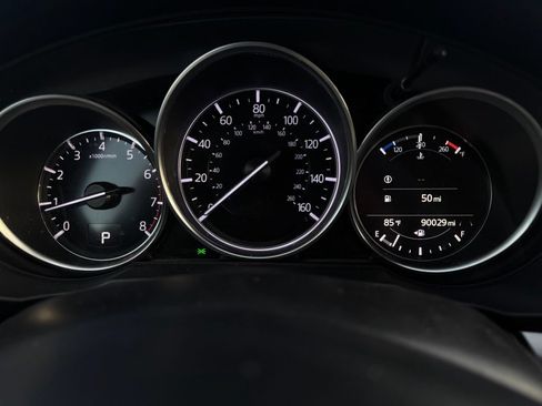 Used 2019 MAZDA CX-5 Touring FWD image 11