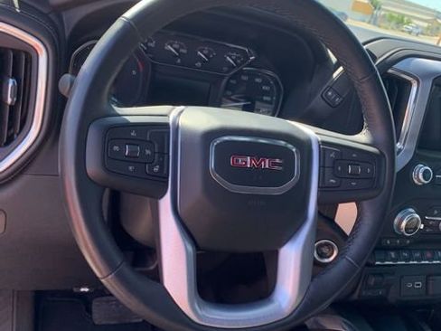 Used 2022 GMC Sierra 3500 SLT w/ SLT Preferred Package AWD/4WD image 26