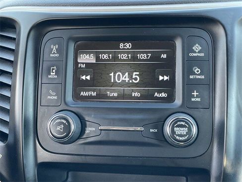 Used 2018 Jeep Cherokee Latitude image 16
