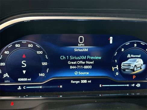 Used 2024 Chevrolet Suburban LT image 10