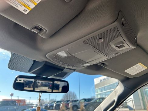 Used 2019 Ford F150 Lariat w/ Equipment Group 502A Luxury image 17