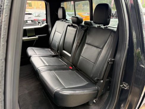 Used 2016 Ford F150 Lariat w/ Equipment Group 502A Luxury AWD/4WD image 32